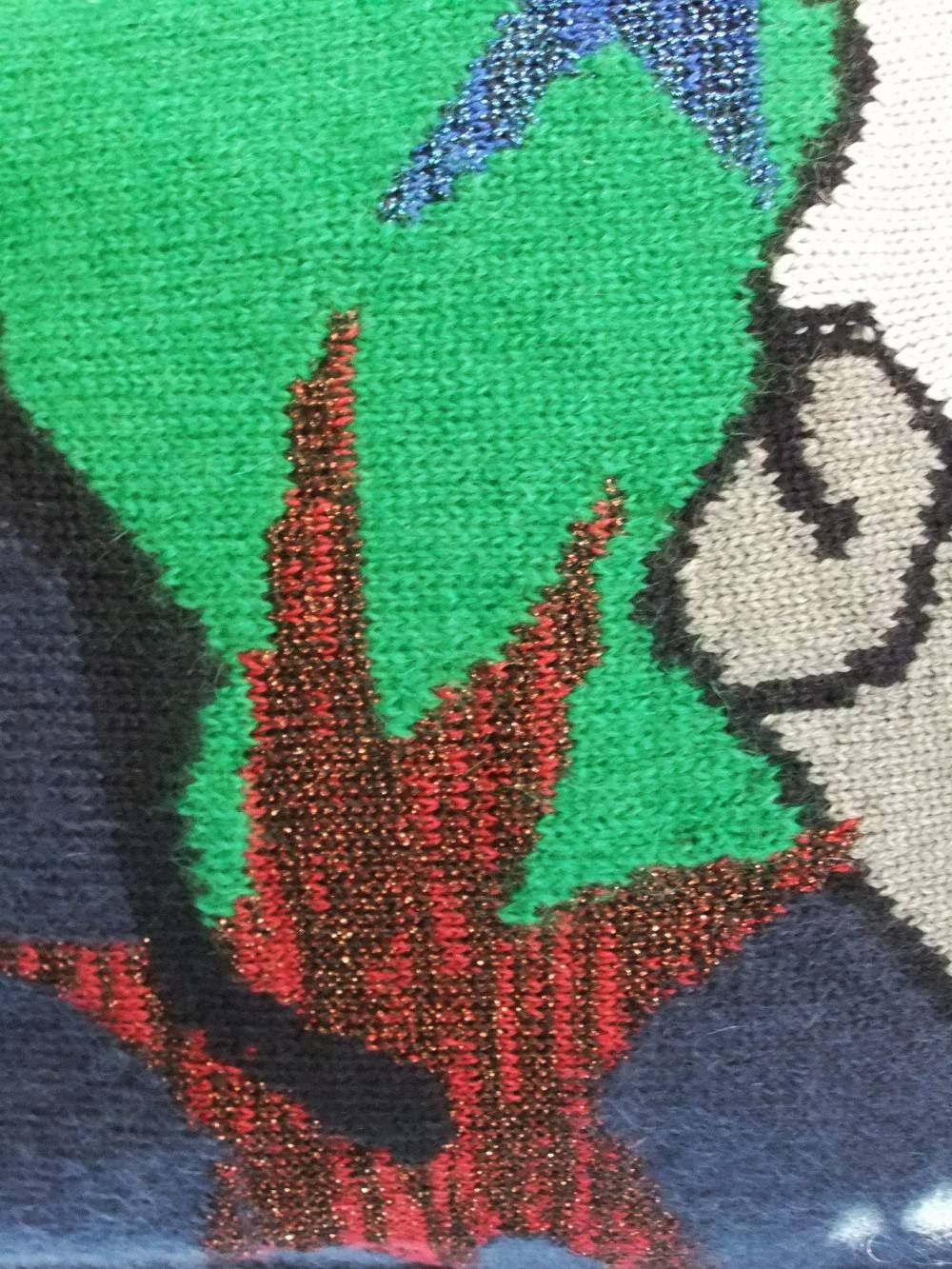 KNIT SWEATER