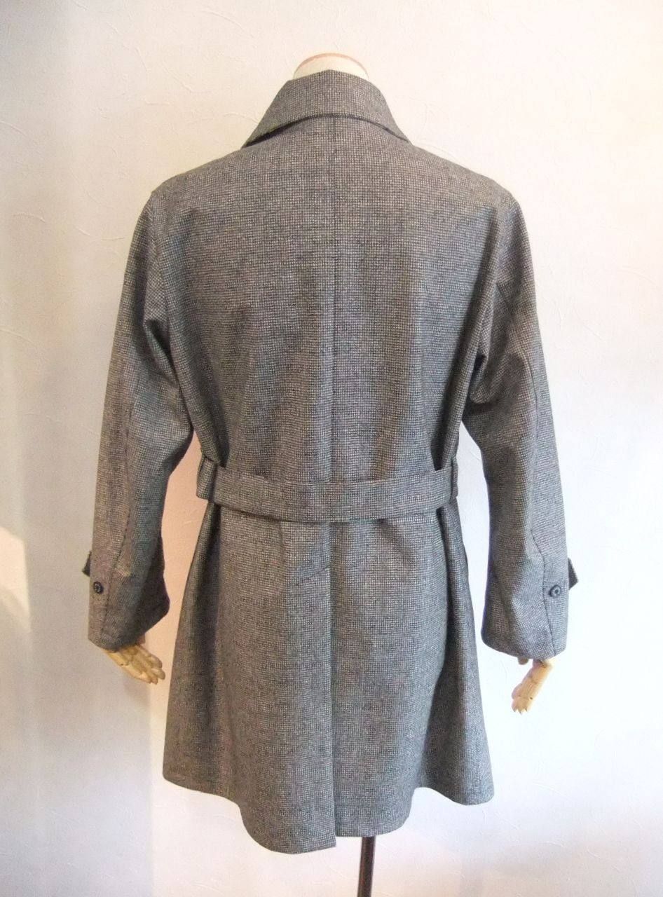 DOWN FIELD   DOGTOOTH
