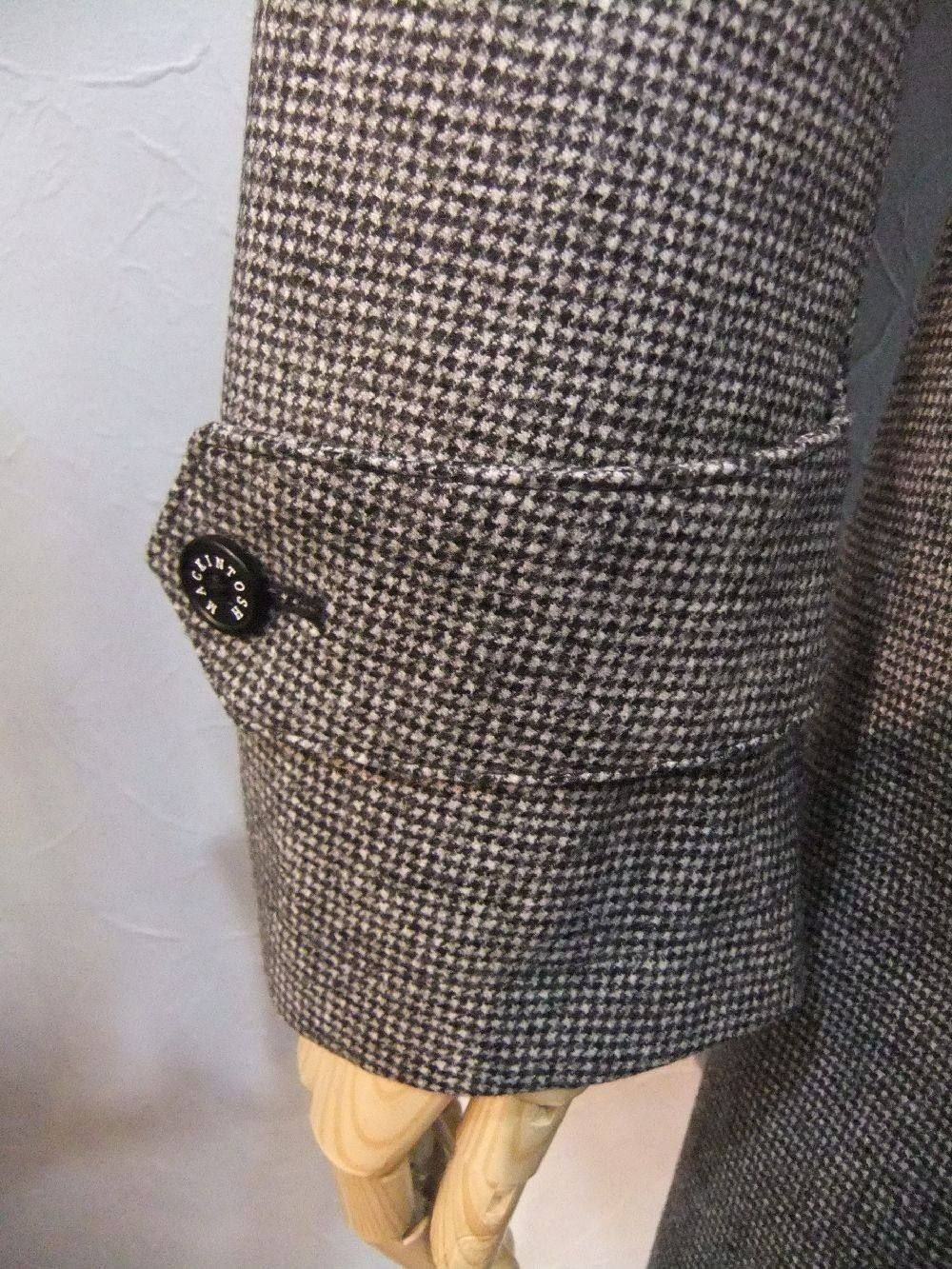 DOWN FIELD   DOGTOOTH