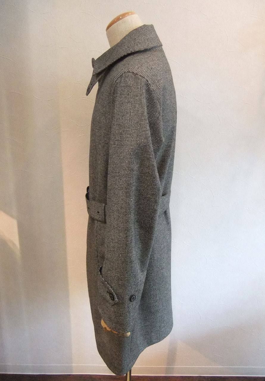 DOWN FIELD   DOGTOOTH