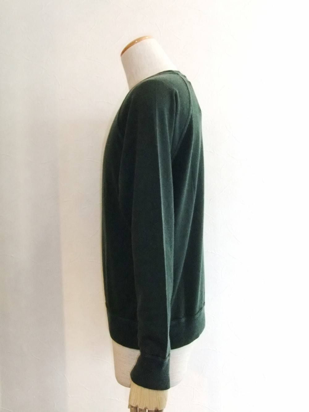 KNIT SWEATER