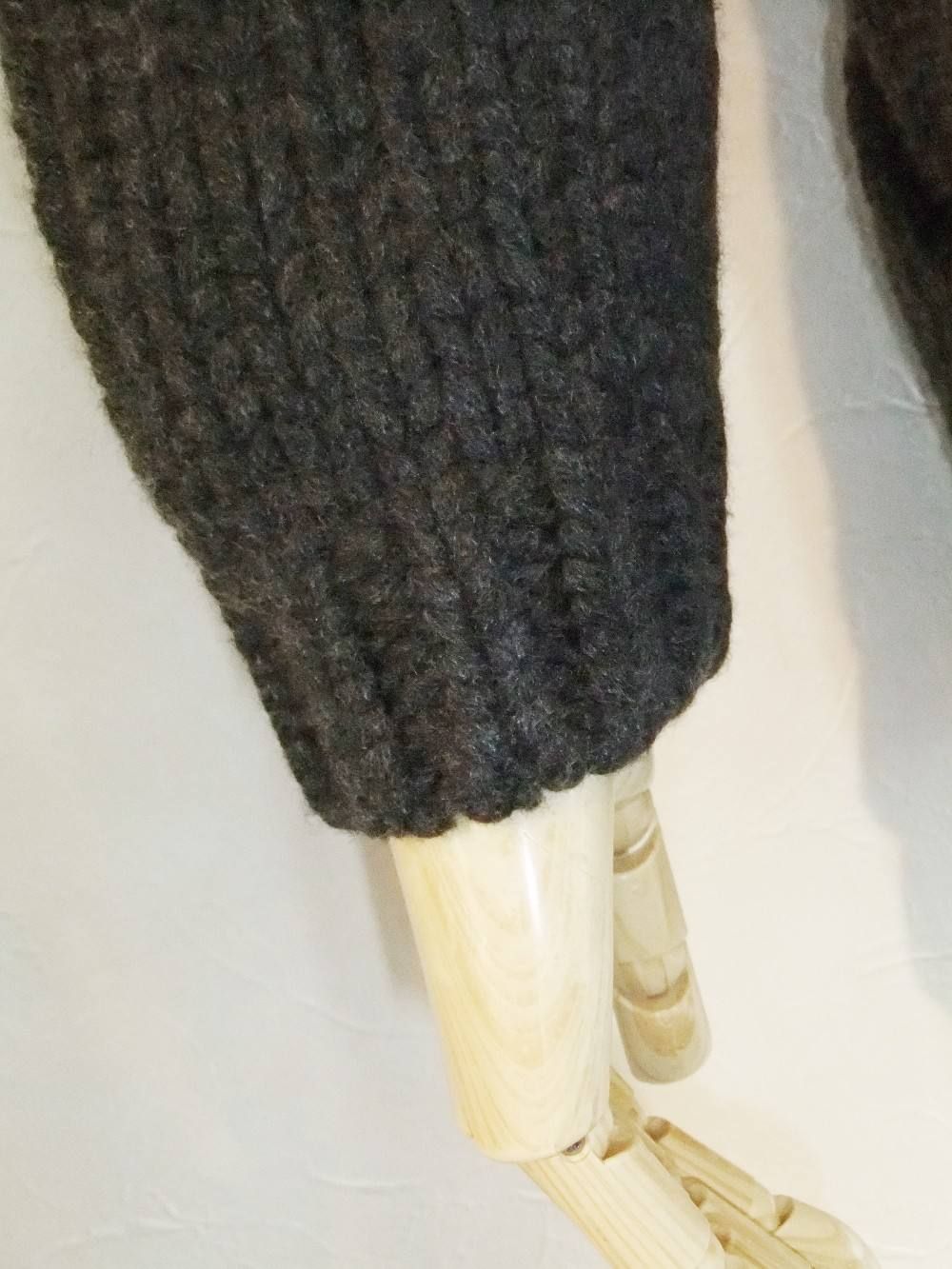 KNIT CARDIGAN