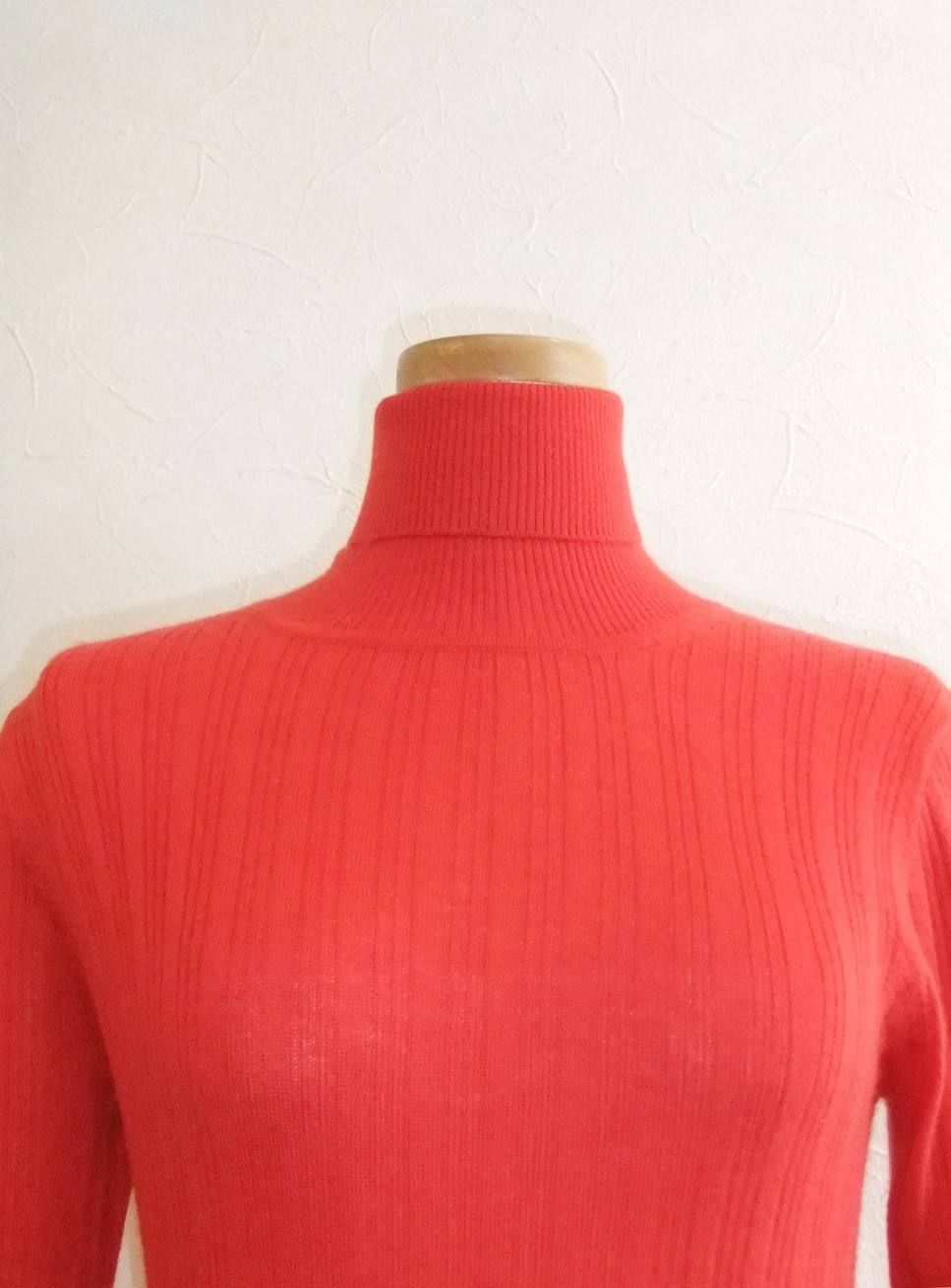 CASHMERE TURTLE NECK KNIT