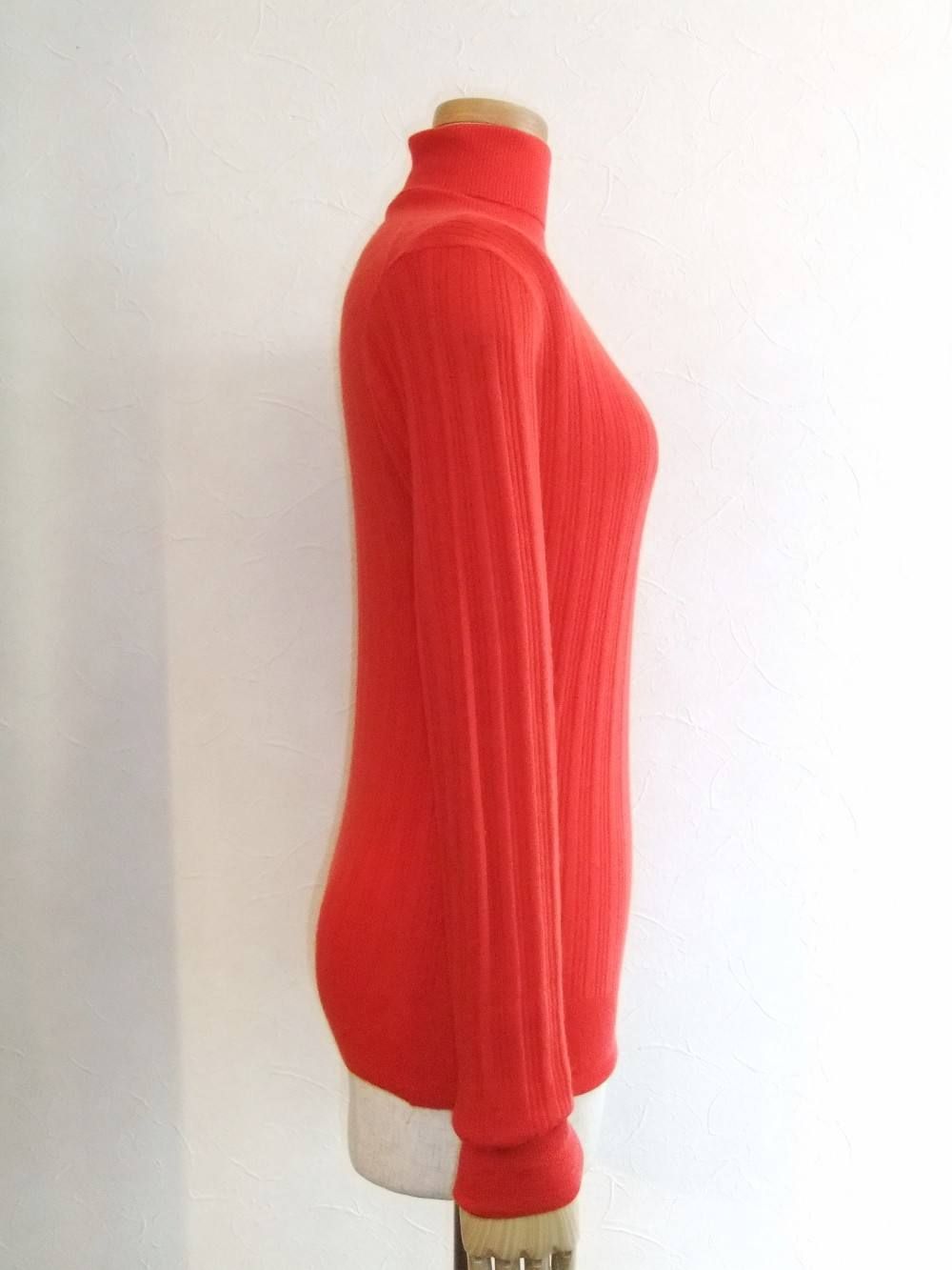 CASHMERE TURTLE NECK KNIT