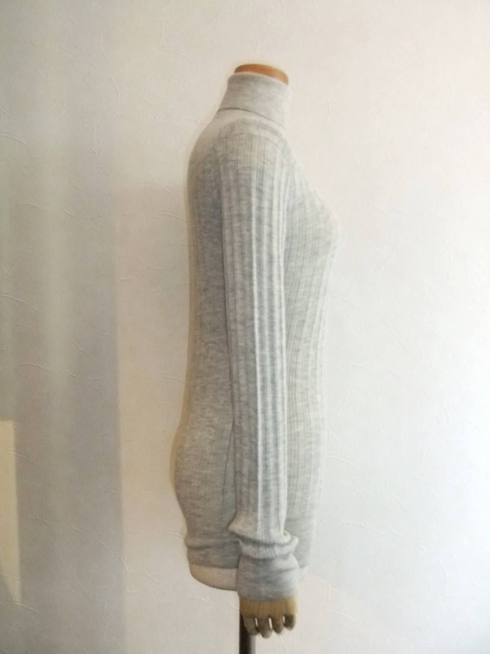 CASHMERE TURTLE NECK KNIT