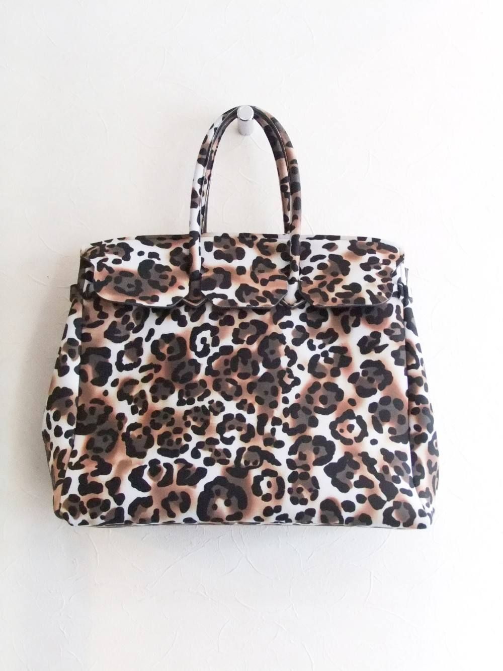 LIMITED & SPECIAL EDITION // ANIMALIER (WEEKENDER)