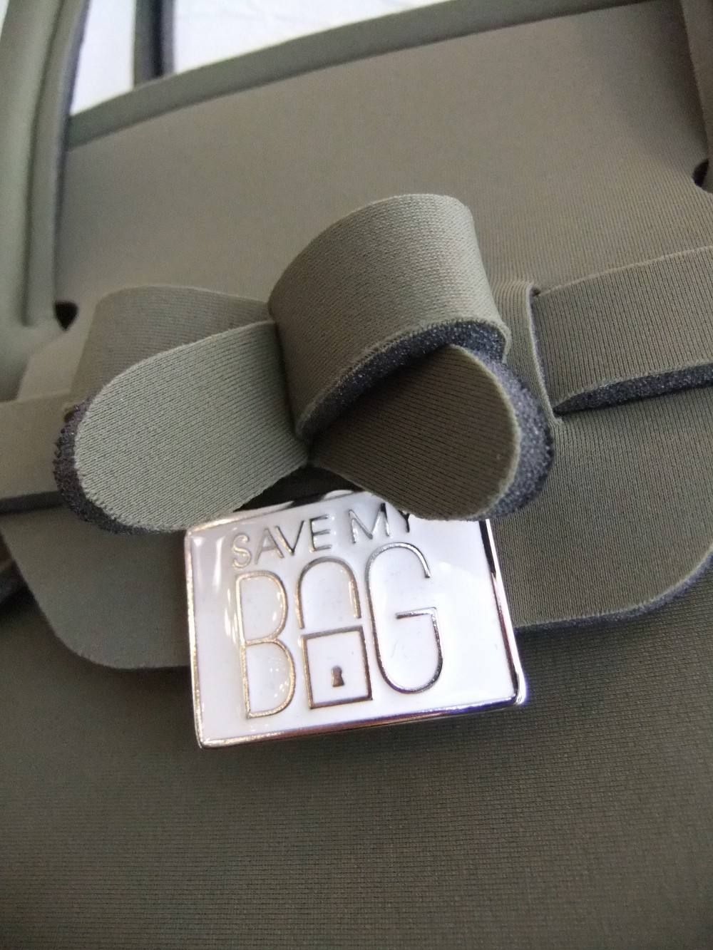 BAG WEEKENDER //LYCRA (KAKI)