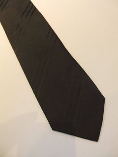 シルクストライプネクタイ(BlackxBlack)