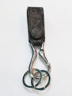 KEY TO  A SAFE (GRAY)