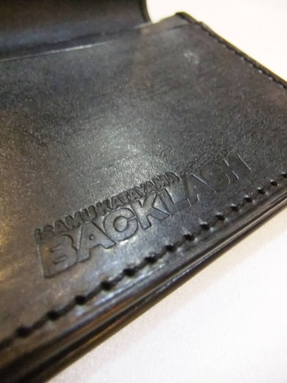 ISAMU KATAYAMA BACKLASH (イサムカタヤマ バックラッシュ) TROOPEN 名刺入れ