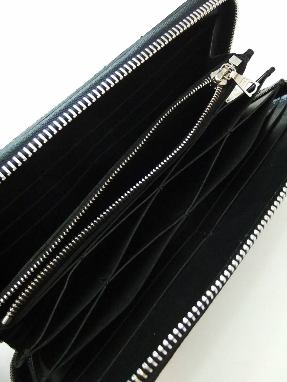 ISAMU KATAYAMA BACKLASH - パイソン オイルバック 長財布 ISAMU KATAYAMA BACKLASH - パイソン オイルバック 長財布