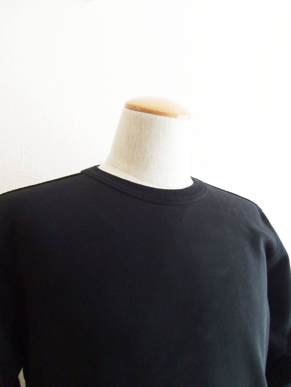 ガーメントダイ クルーネック スウェット (BLACK)