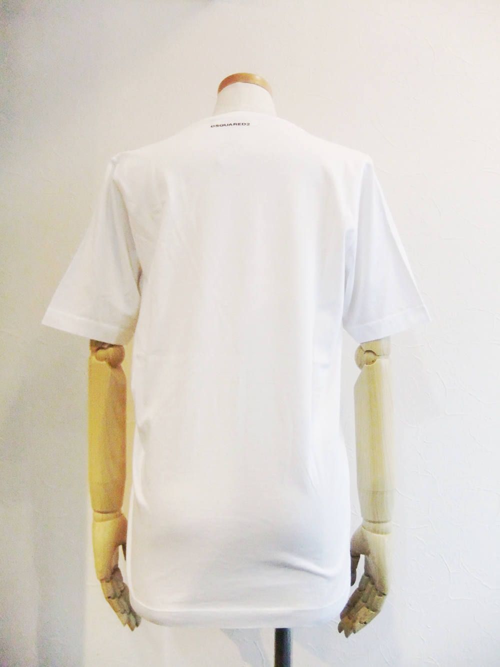 DSQUARED2 LADIES (ディースクエアード)  Vーネック T-SHIRT