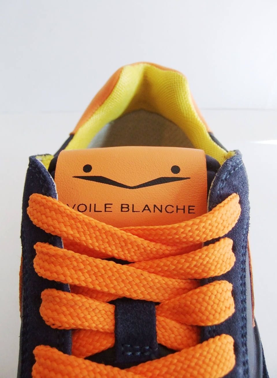 VOILE BLANCE ブラックオレンジスニーカー 関税送料込み VOILE BLANCHE - LIAM POWER ナイロン X スエード スニーカー