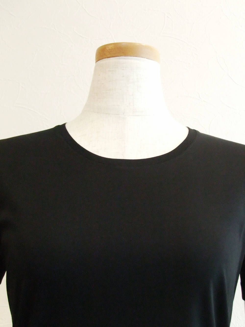 半袖  クルーネック コットン Tシャツ (ブラック)