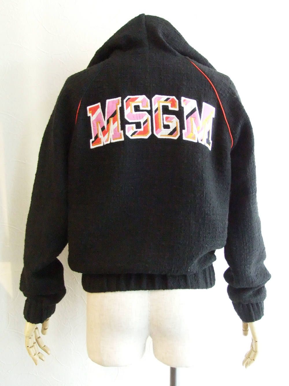 《LADIES》 バックロゴ アップリケ パイピング パーカー (BK)  MDM10X-184709