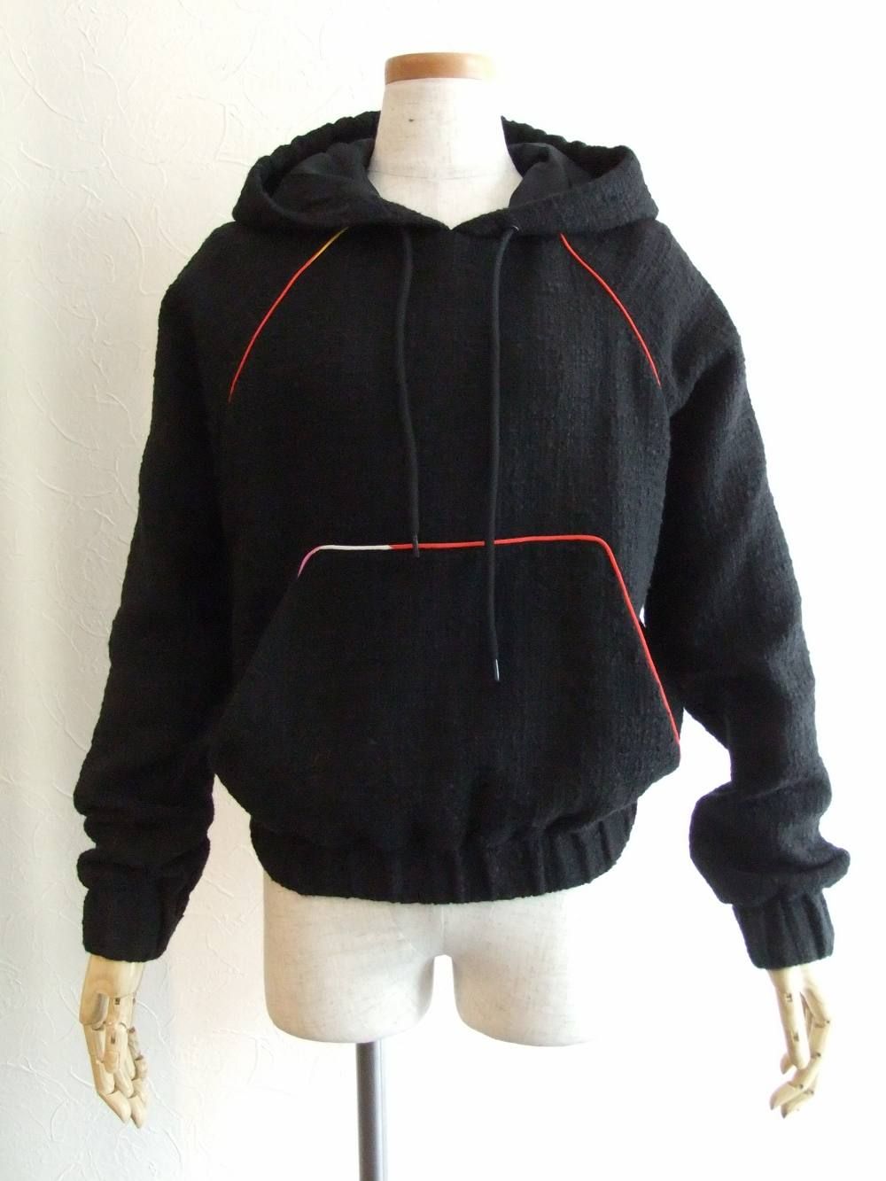 《LADIES》 バックロゴ アップリケ パイピング パーカー (BK)  MDM10X-184709