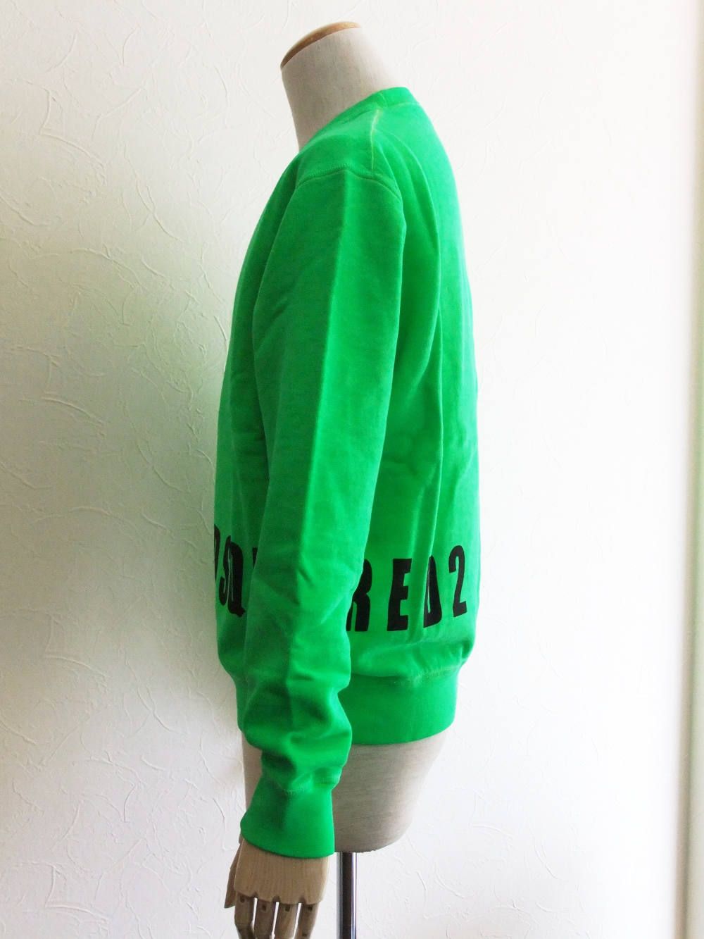 ロゴプリント スウェットプルオーバー (NEON GREEN) FADE FLUO / COOL FIT S71GU0251