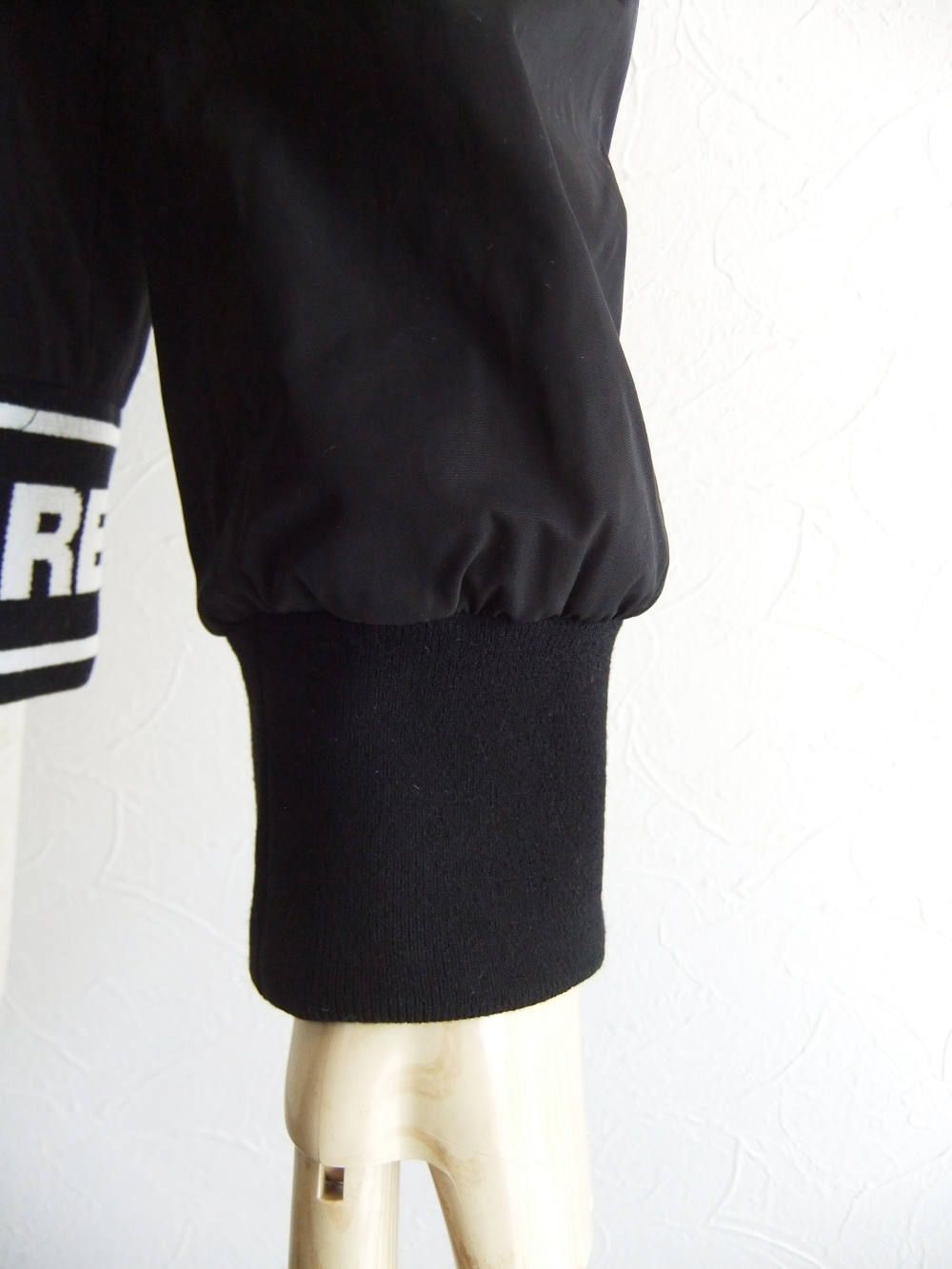 中綿 ロゴ リブブルゾン NYLON TAFFETA BOXY BOMBER S74AM0832