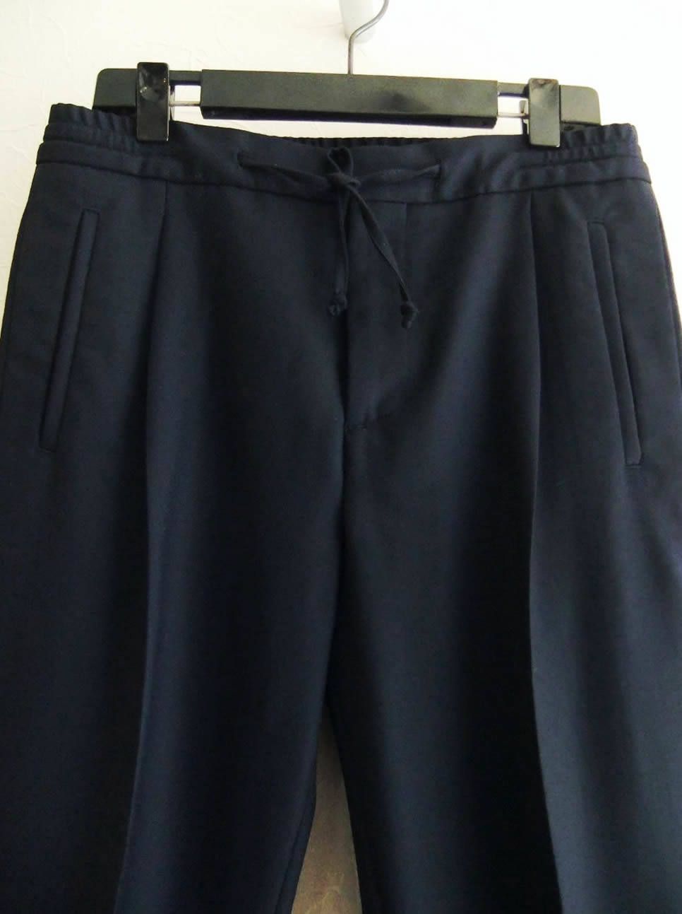 1プリーツテーパード ウールパンツ(NAVY)