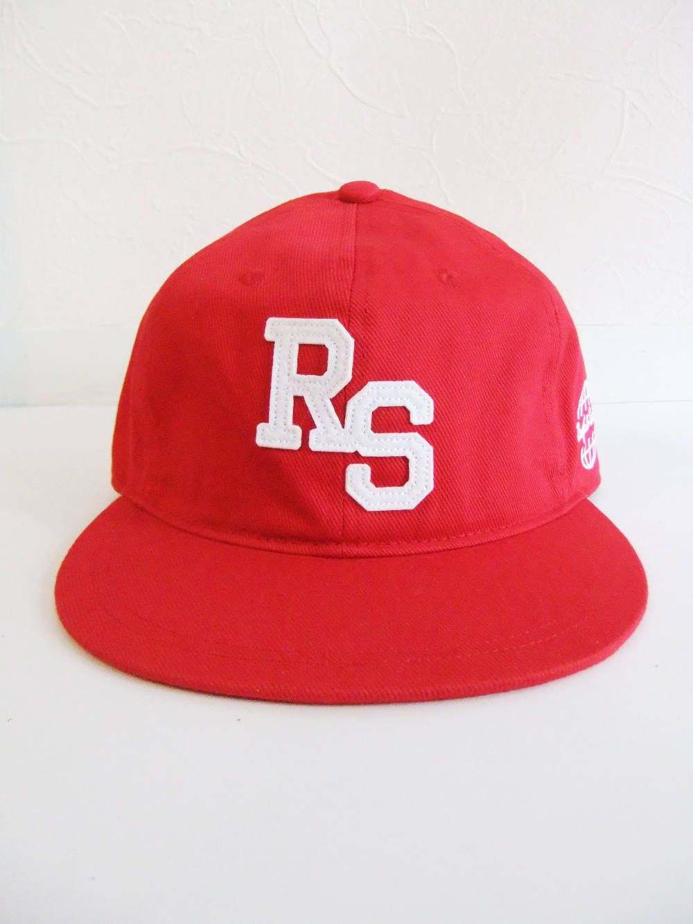 J.P Cap (RED)  ロゴ入りキャップ