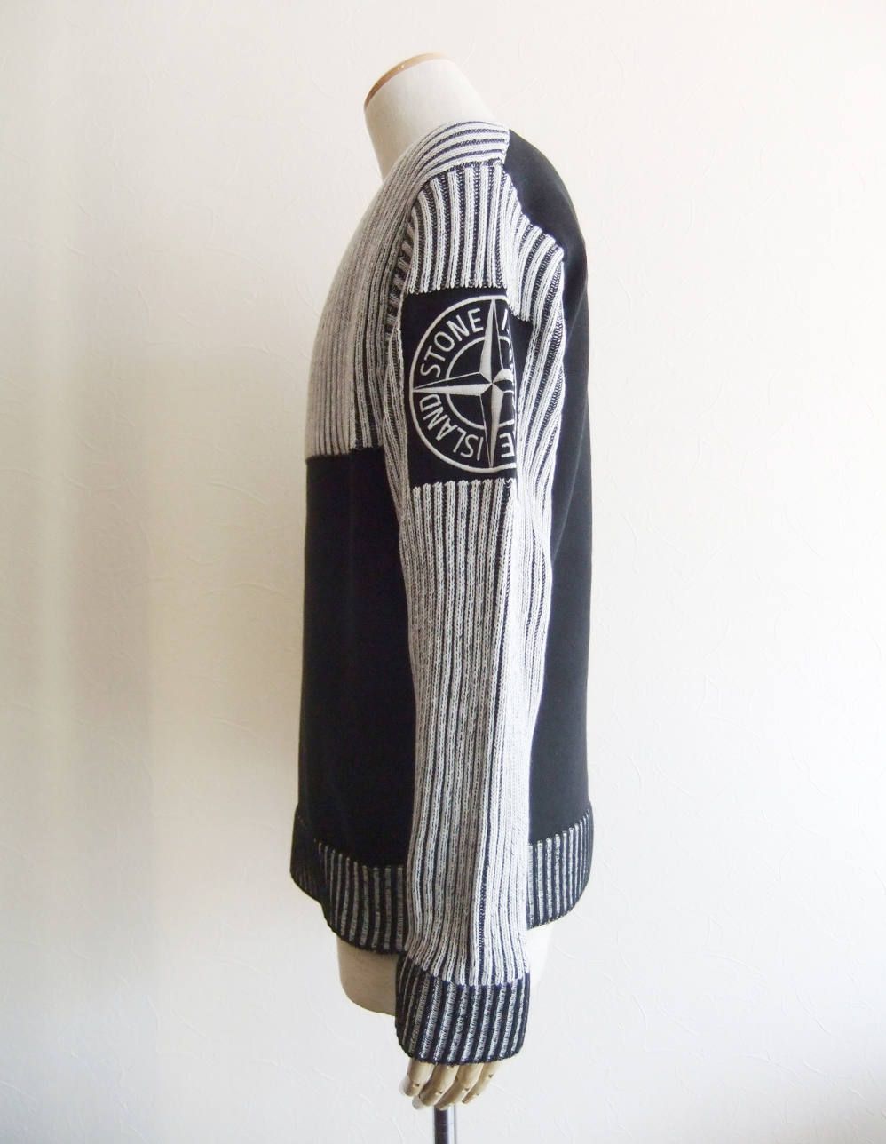 STONE ISLAND - バイカラークルーネックセーター 7015508D1 STONE ISLAND - バイカラークルーネックセーター 7015508D1