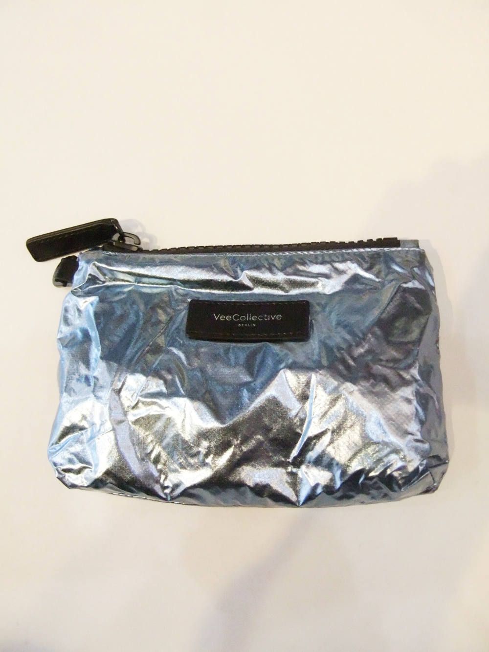 VEE TOTE 2WAY ミニ トートバッグ  (ブルー メタリック)