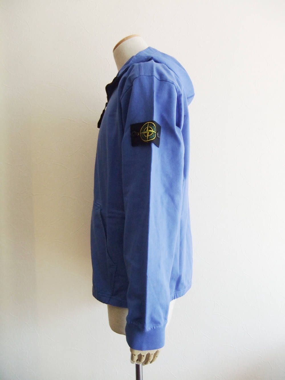 STONE ISLAND - フルジップパーカー (PERVINCA) 701564750 | 4.444glad