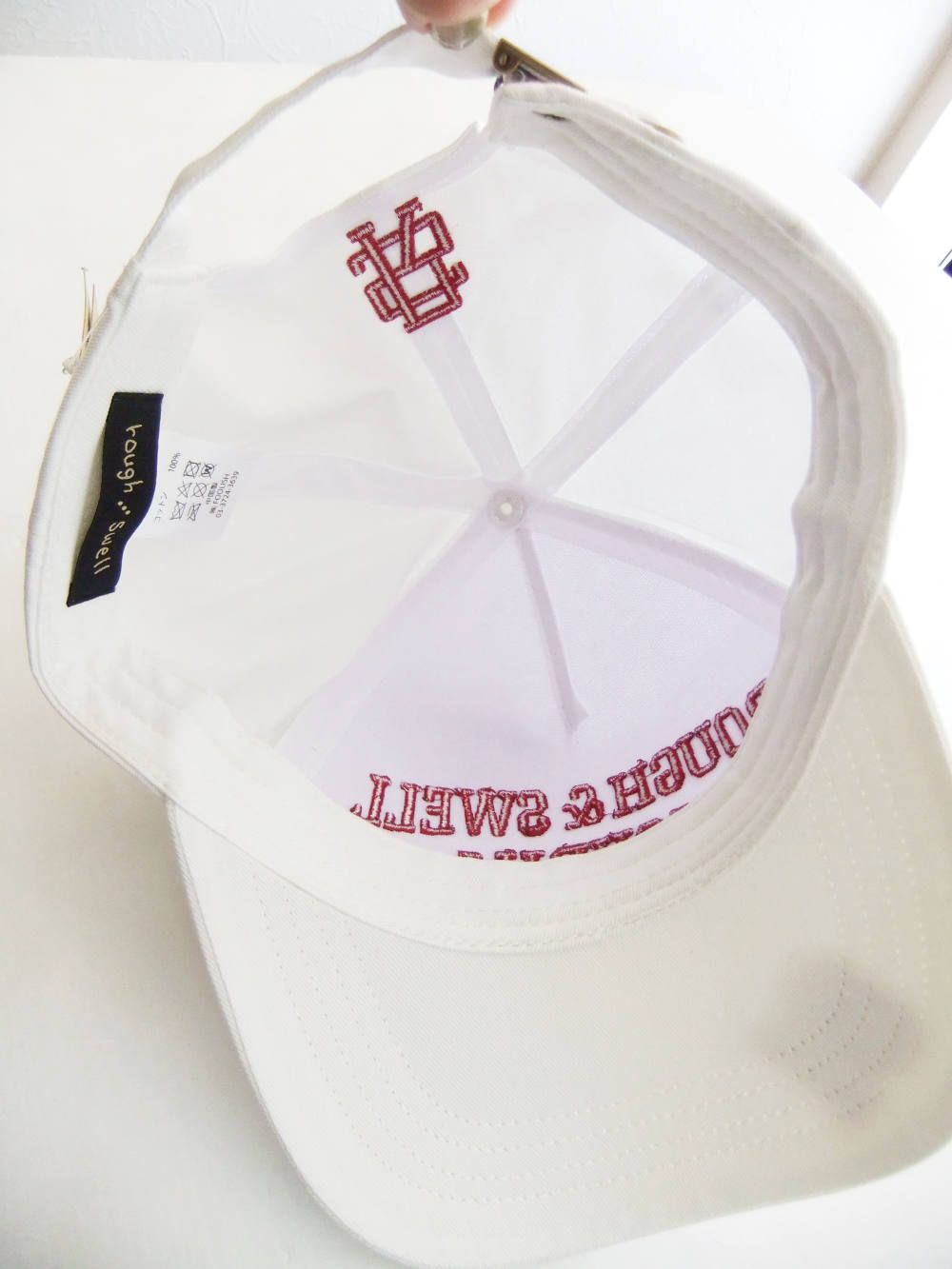 WORLD TOUR CAP  ( WHITE )  ロゴ入りキャップ
