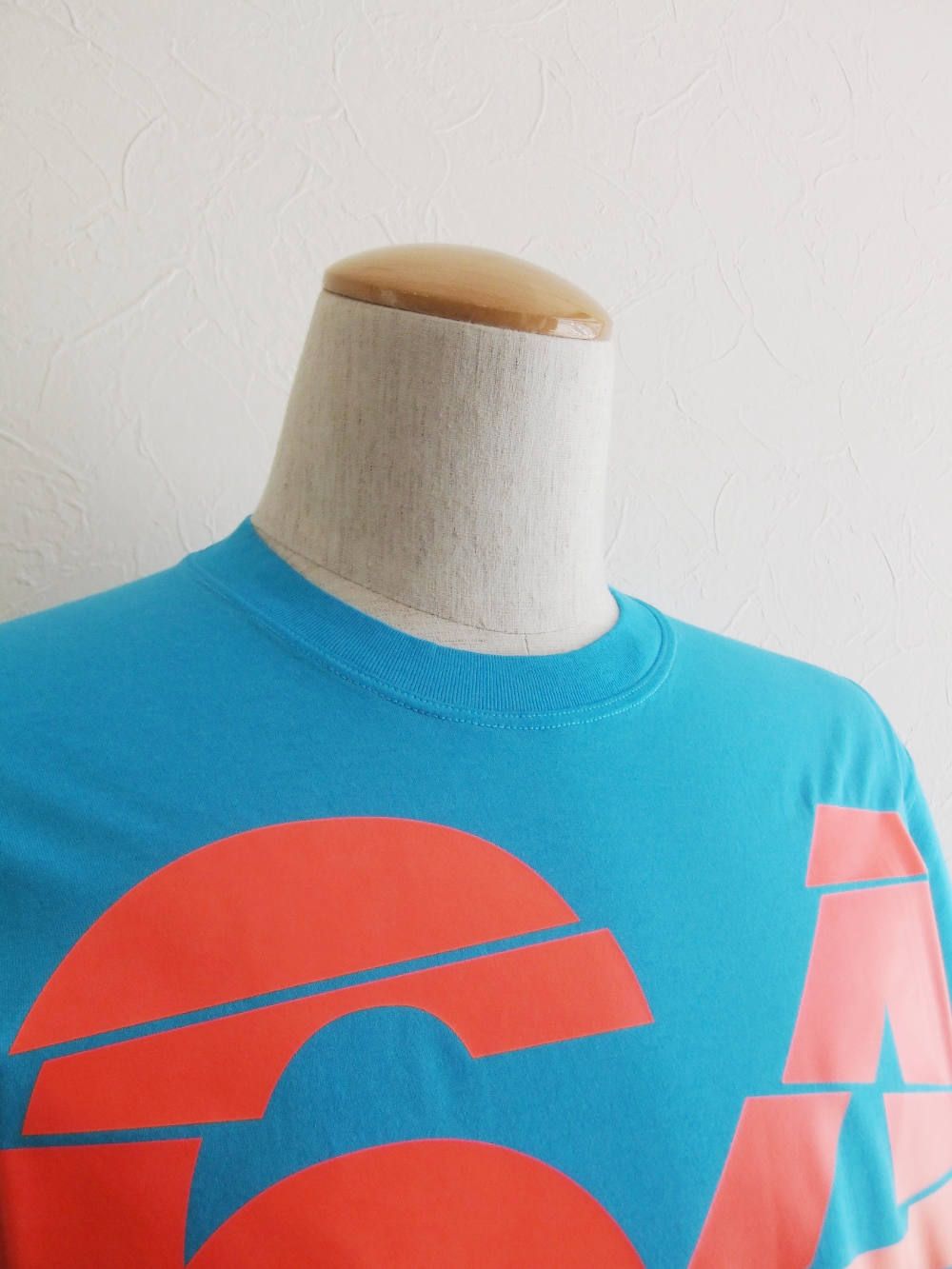 64 プリント T-SHIRT  (BLUE) Super Negative Dyed Stud Fit  S71GD0764