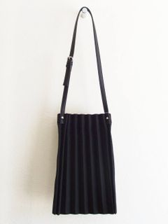 【Magia】アコーデオンプリーツ トートバッグ (ブラック)   WH-72106