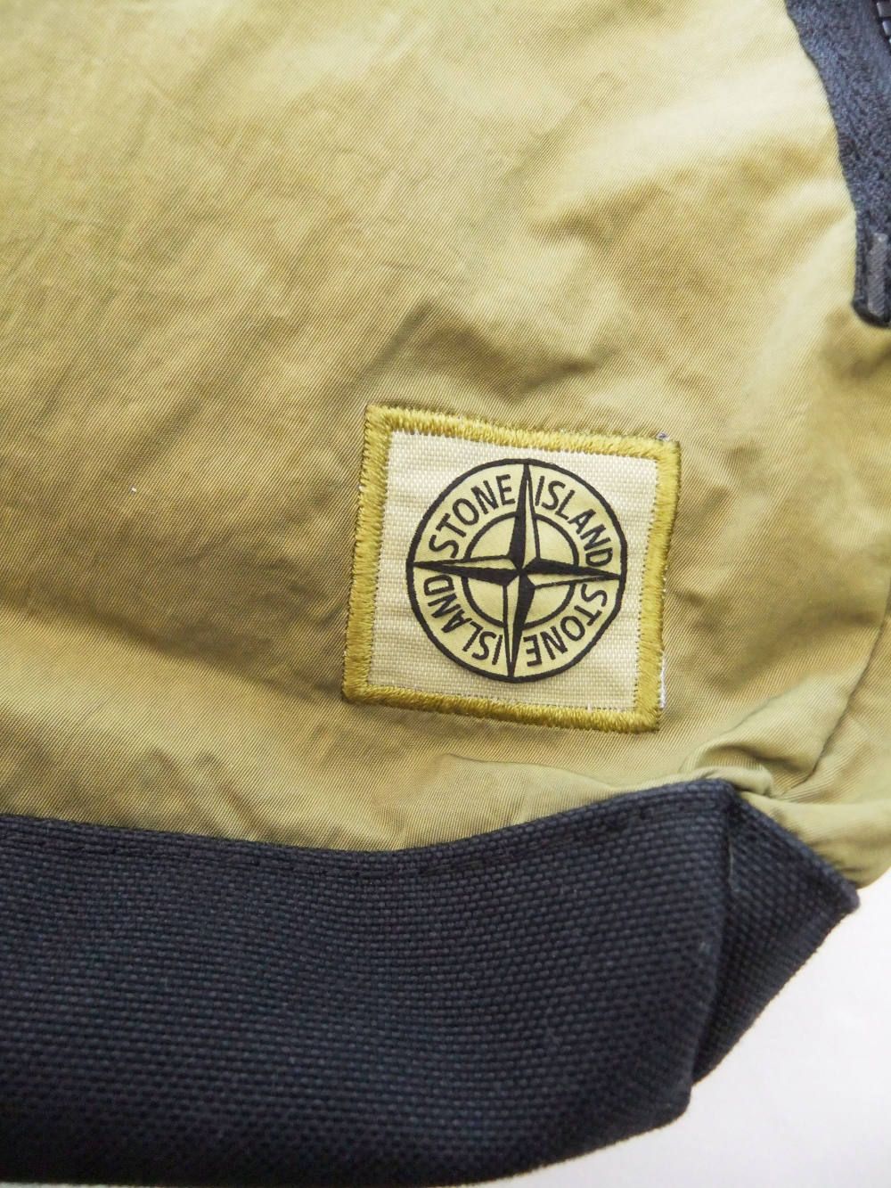 STONE ISLAND ボディバッグ (GRANO)