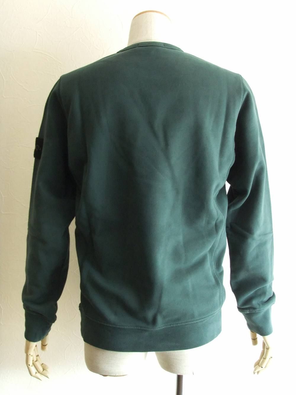 STONE ISLAND - クルーネック スウェット (BLACK) 62720 | 4.444glad