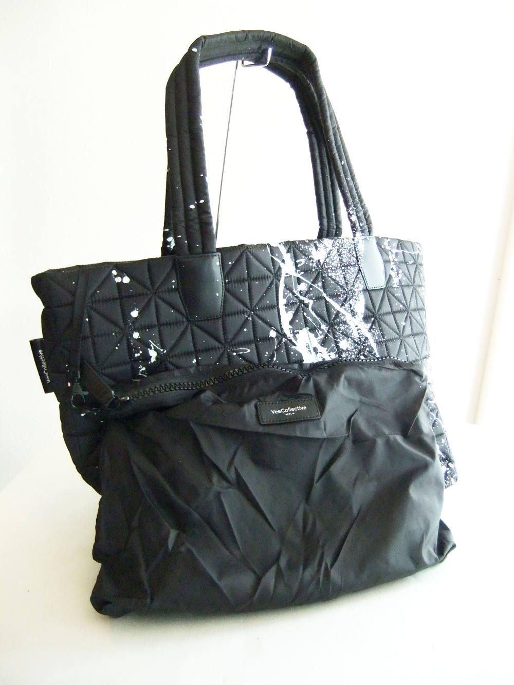 VEE TOTE 2WAY ミディアム トートバッグ  (ブラック ペイント)