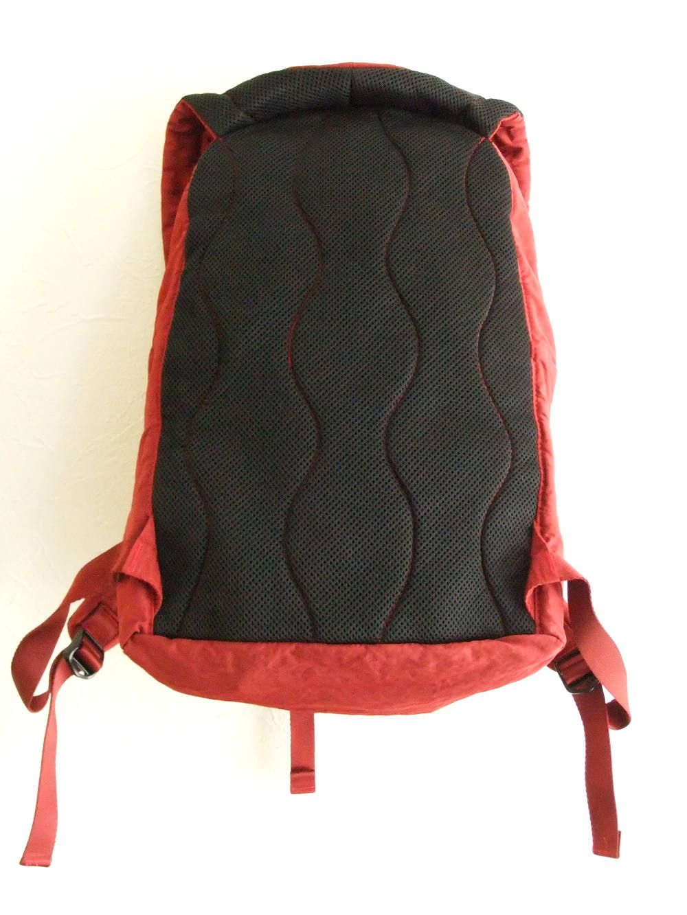 GOGGLES  BACKPACK  ゴーグル ボディバッグ  ( ボルドー )   07CMAC197A