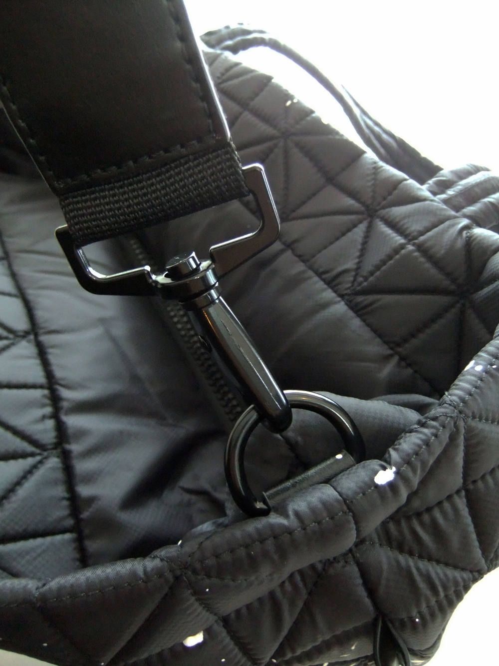 VEE TOTE 2WAY ミディアム トートバッグ  (ブラック ペイント)