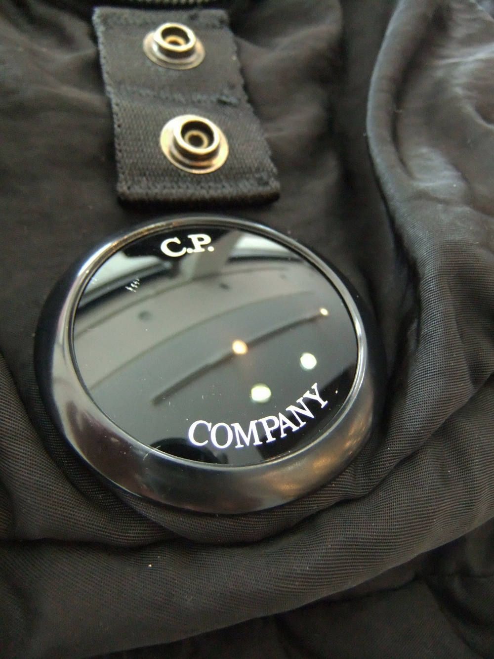 GOGGLES  BACKPACK  ゴーグル ボディバッグ  ( ブラック )  07CMAC197A