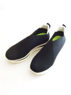 KIMONO  ハイテク スニーカー  KG901
