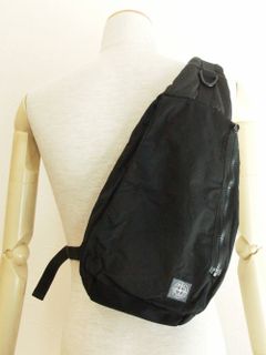 STONE ISLAND ボディバッグ