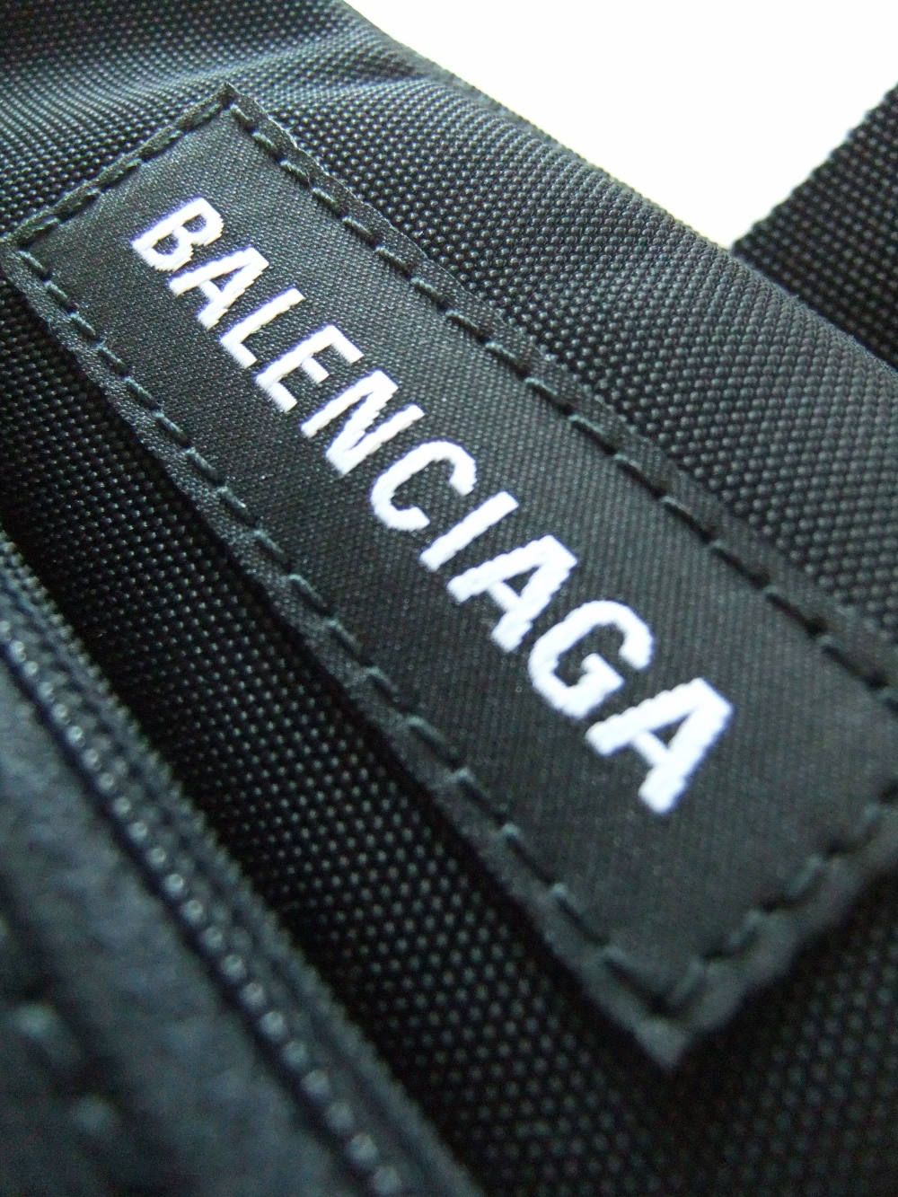 BALENCIAGA 593651 ロゴ ボディバッグ ナイロン レディース