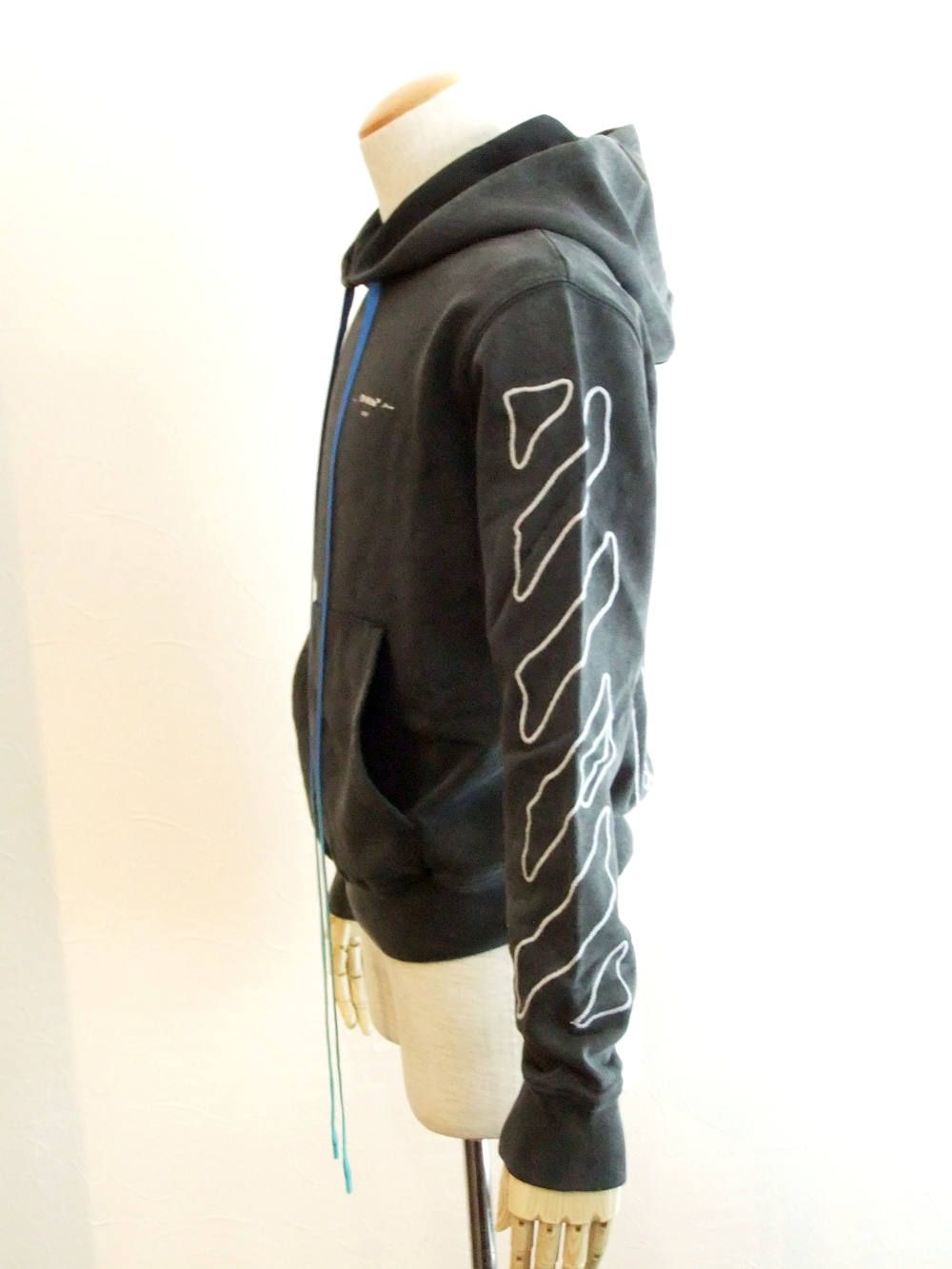 OFF-WHITE - ABSTRACT ARROWS SLIM HOOD プルオーバーパーカー | 4.444glad