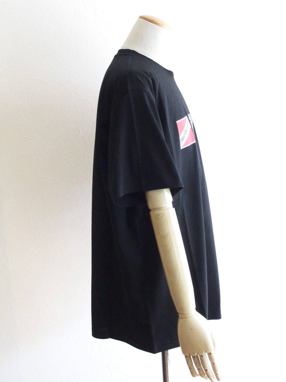 ロゴグラフィック オーバーサイズ コットン Tシャツ