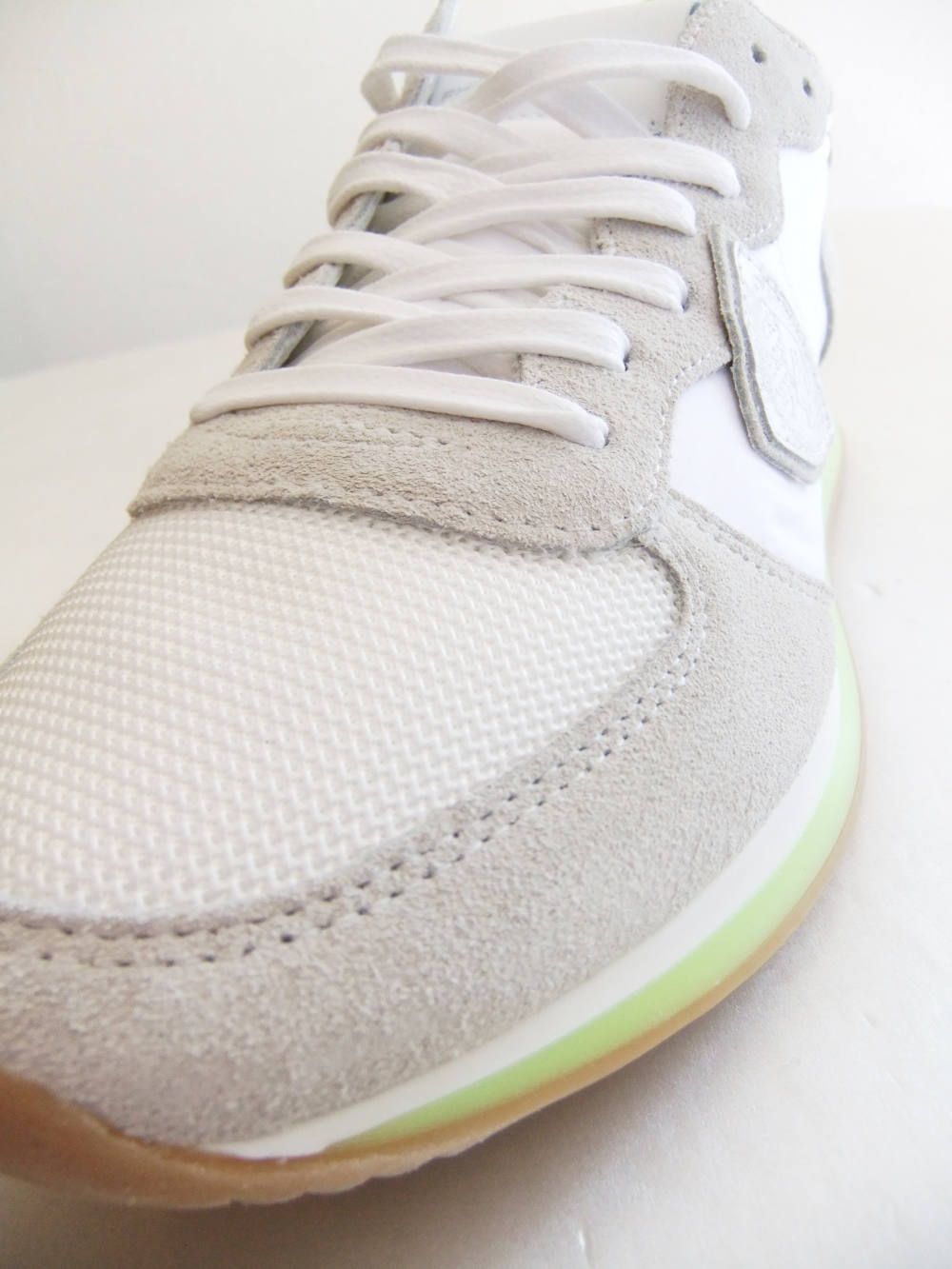 TRPX MONDIAL FLUO   LOW-CUT TZLU WFF1 ローカットスニーカー (ホワイト×イエロー)