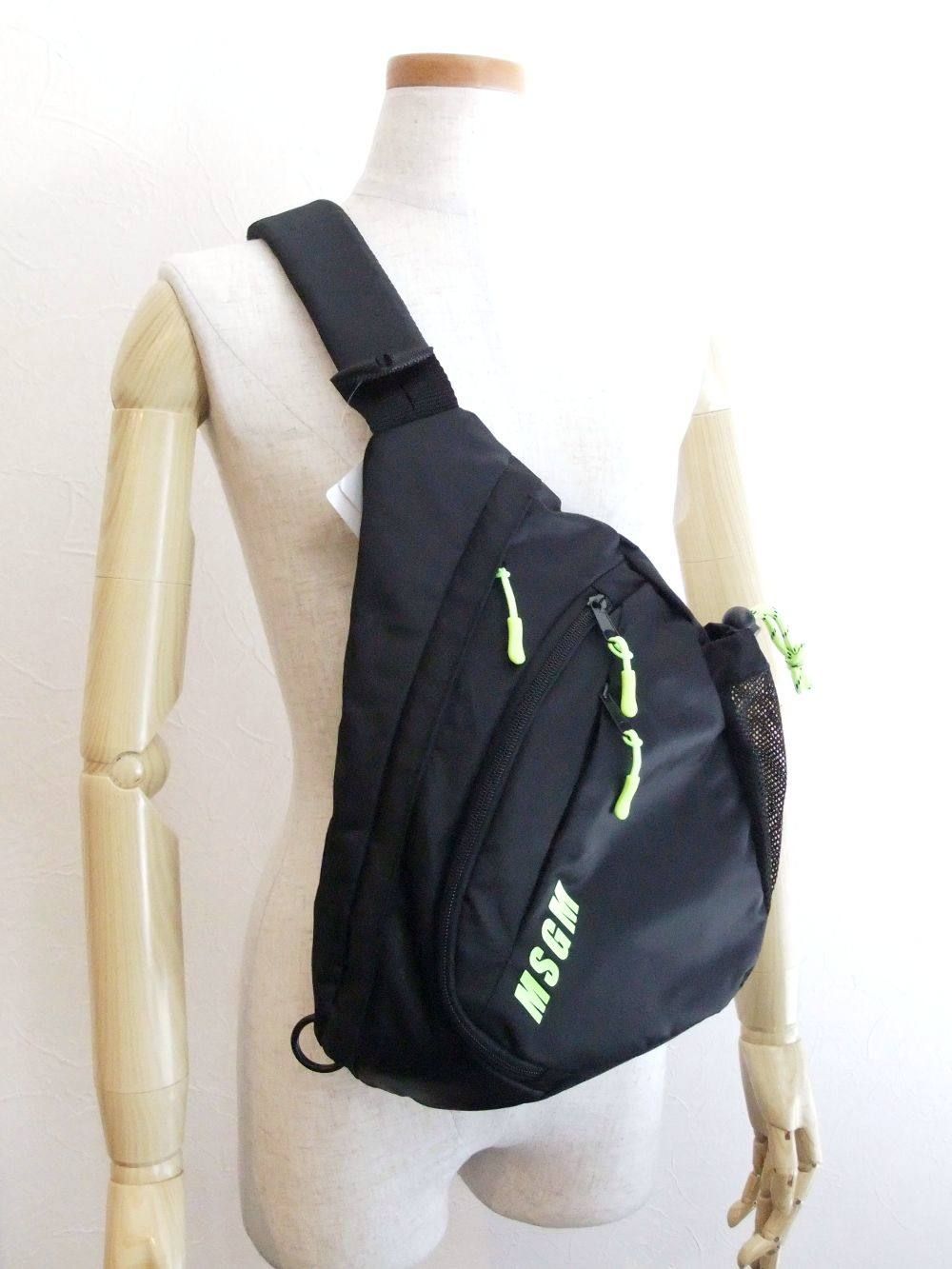 MSGM - ナイロン ボディバッグ 2841MDZ 085 | 4.444glad