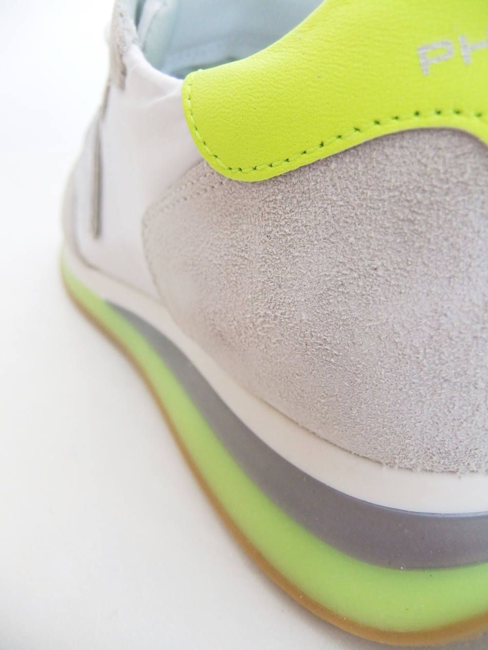 TRPX MONDIAL FLUO   LOW-CUT TZLU WFF1 ローカットスニーカー (ホワイト×イエロー)