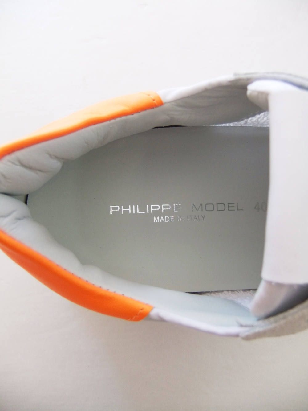 TRPX MONDIAL FLUO   LOW-CUT TZLU WFF3 ローカットスニーカー (ホワイト×オレンジ)