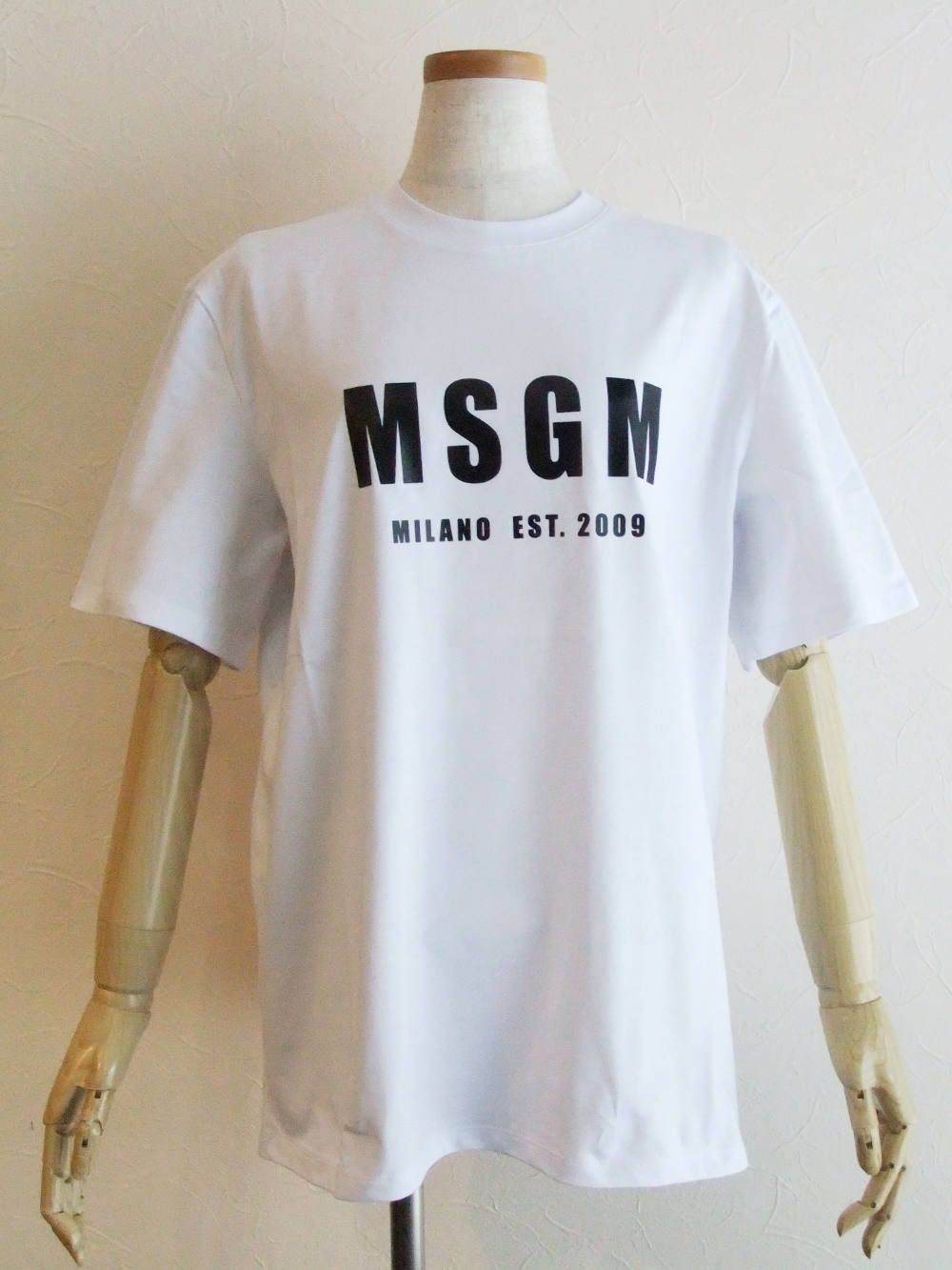 MSGM ホワイト Tシャツ ロゴプリント MSGM ホワイト Tシャツ ロゴプリント - メルカリ