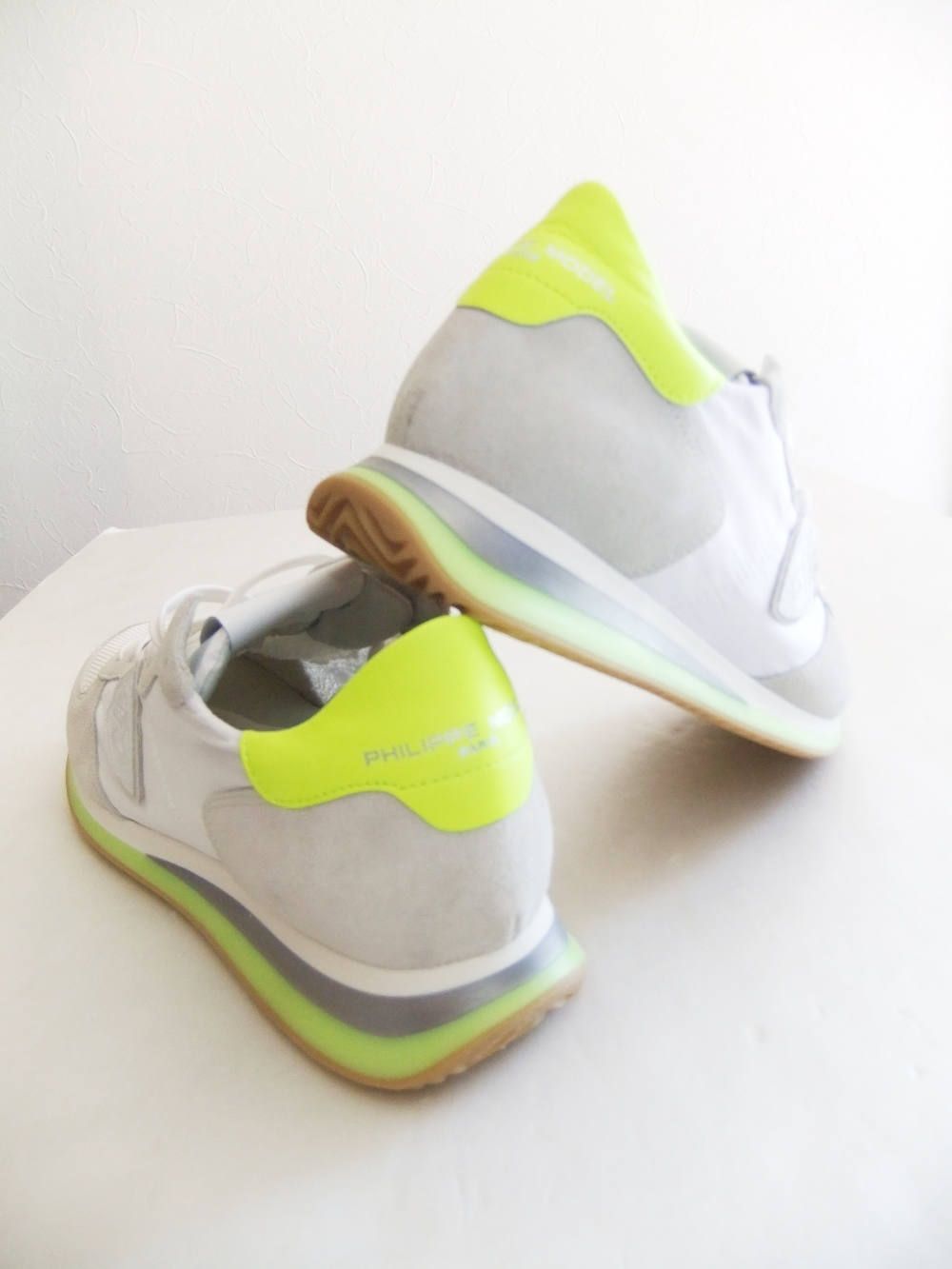 TRPX MONDIAL FLUO   LOW-CUT TZLU WFF1 ローカットスニーカー (ホワイト×イエロー)