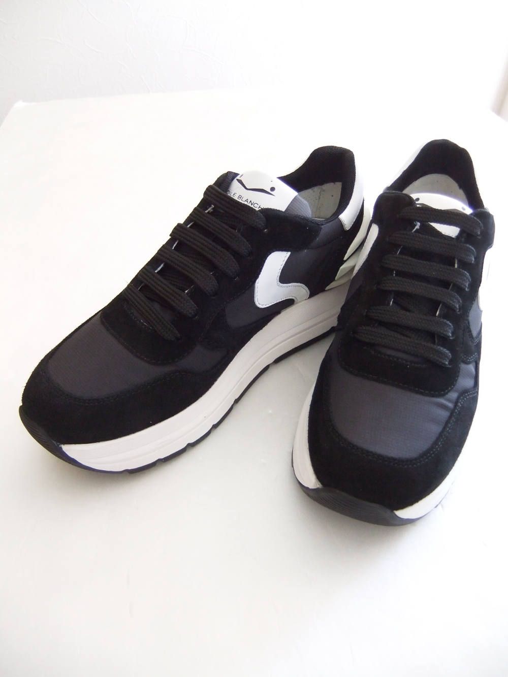 〈LADIES〉 MARAN POWER  ナイロン×レザー  スニーカー (ブラック×ホワイト)   1A16