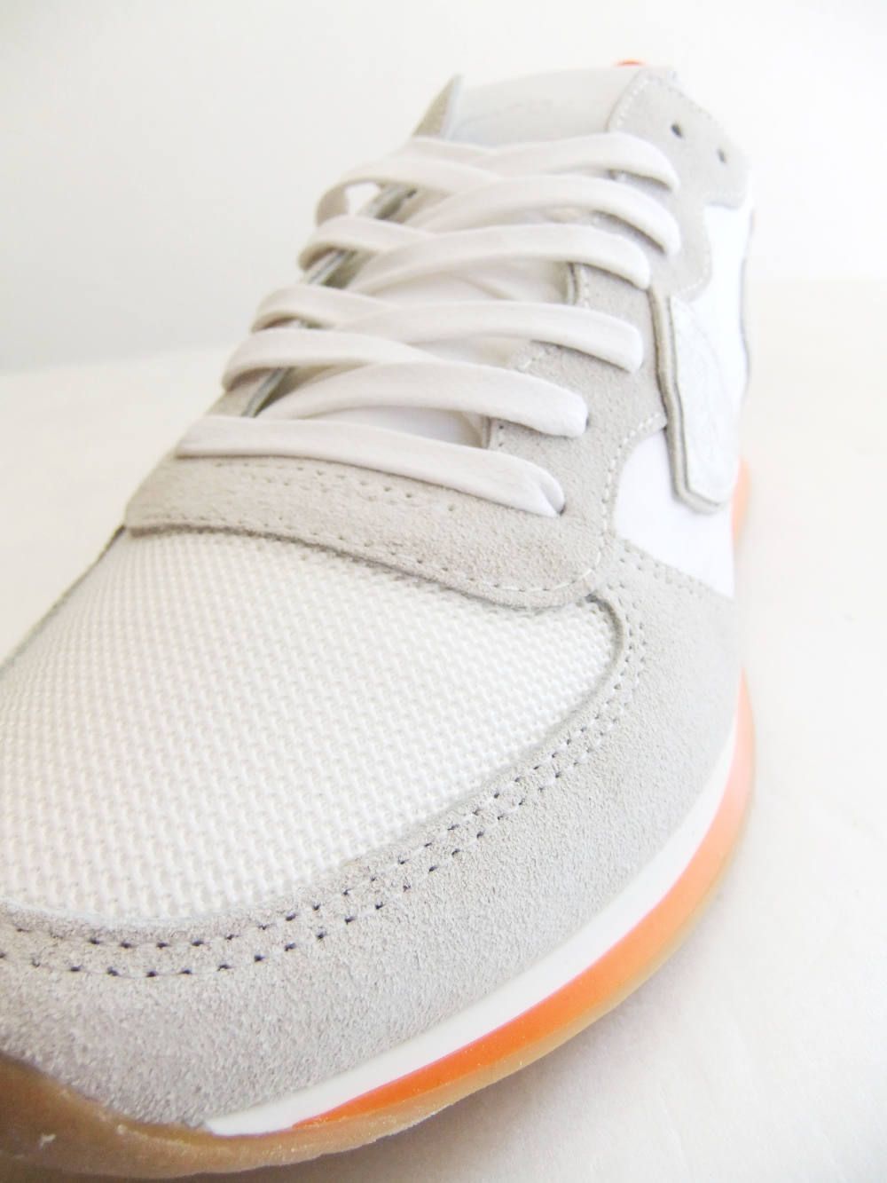 TRPX MONDIAL FLUO   LOW-CUT TZLU WFF3 ローカットスニーカー (ホワイト×オレンジ)